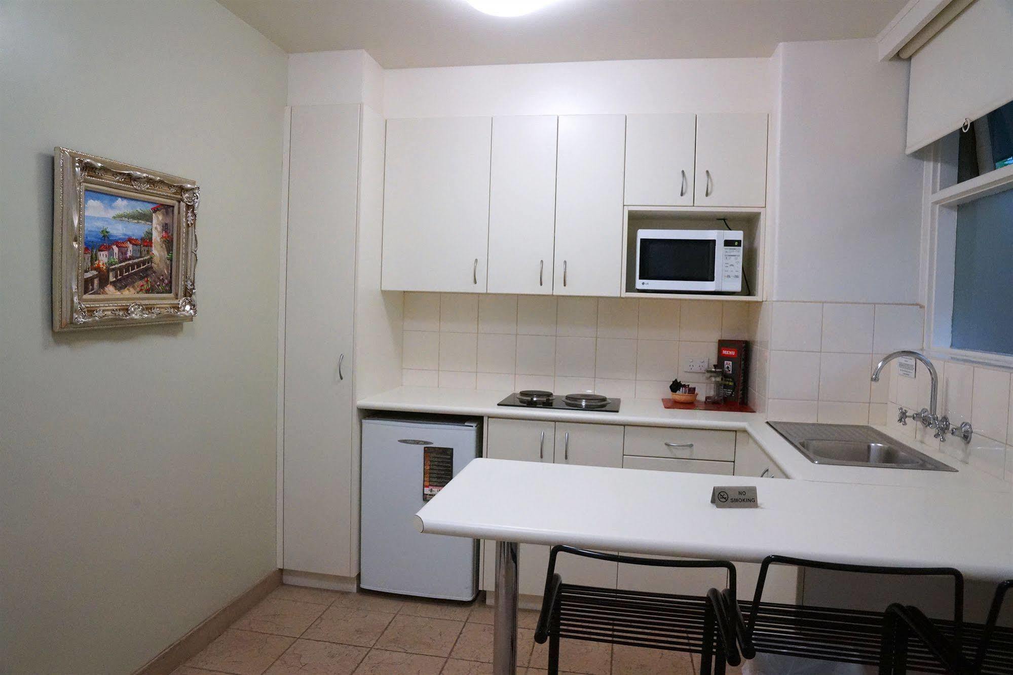 Albert Heights Serviced Apartments Melbourne Exterior foto