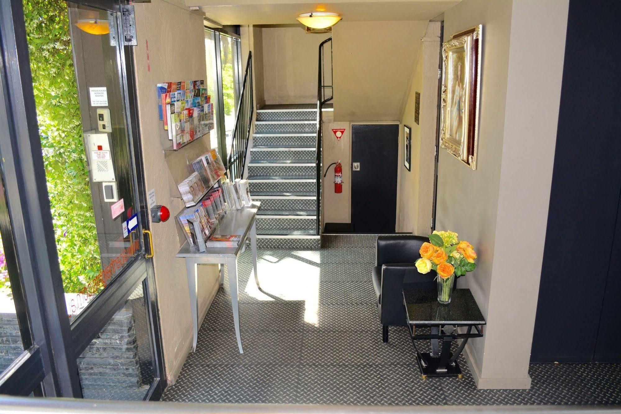 Albert Heights Serviced Apartments Melbourne Exterior foto