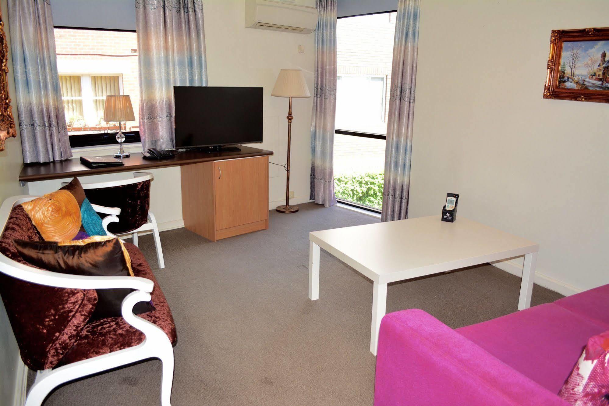 Albert Heights Serviced Apartments Melbourne Exterior foto
