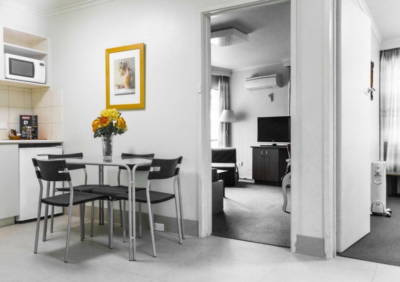Albert Heights Serviced Apartments Melbourne Exterior foto